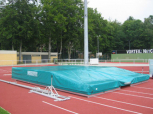 Regenabdeckhaube für Stabhochsprungmatten